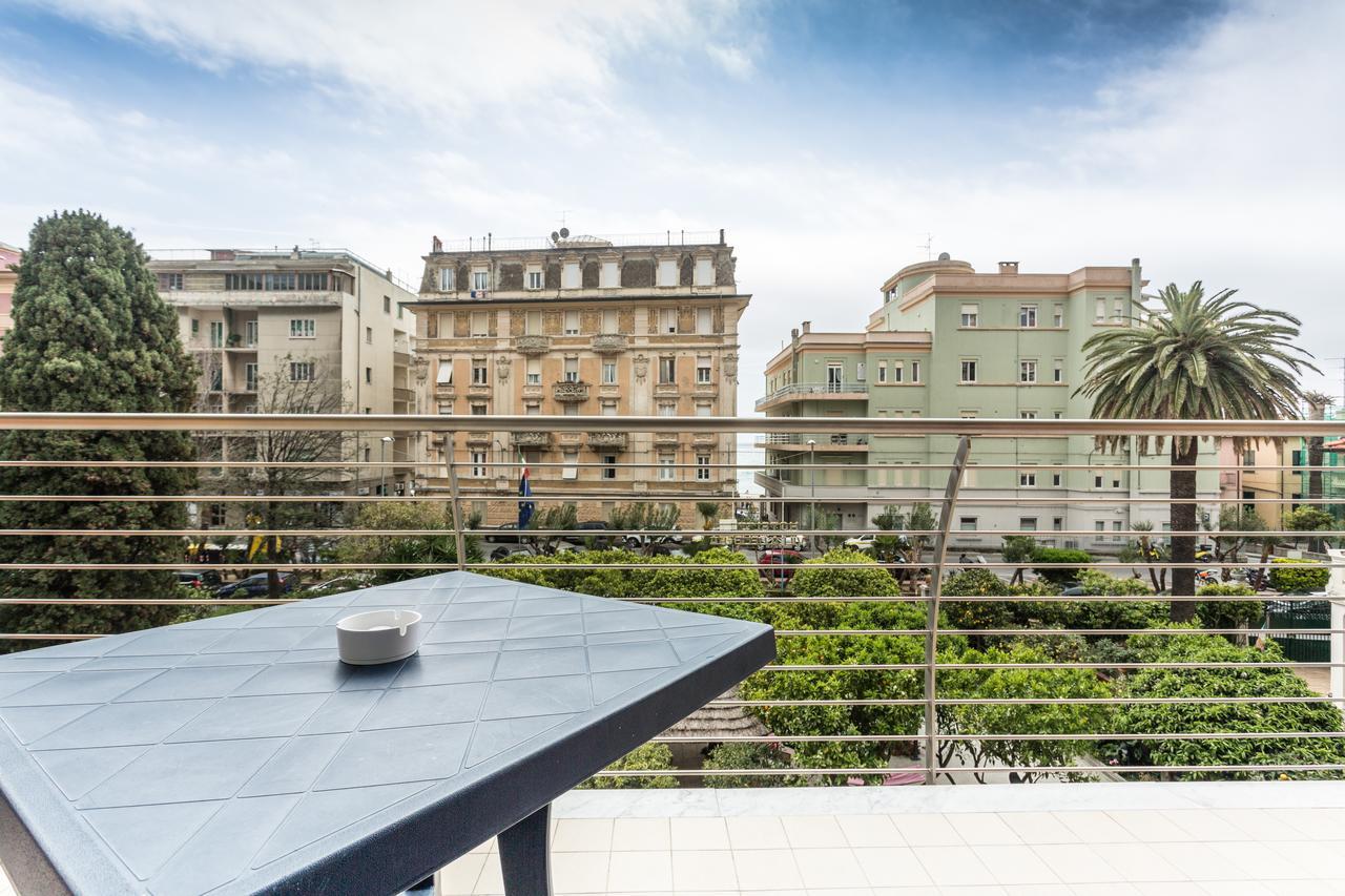 Hotel Villa Delibera Varazze Exteriör bild