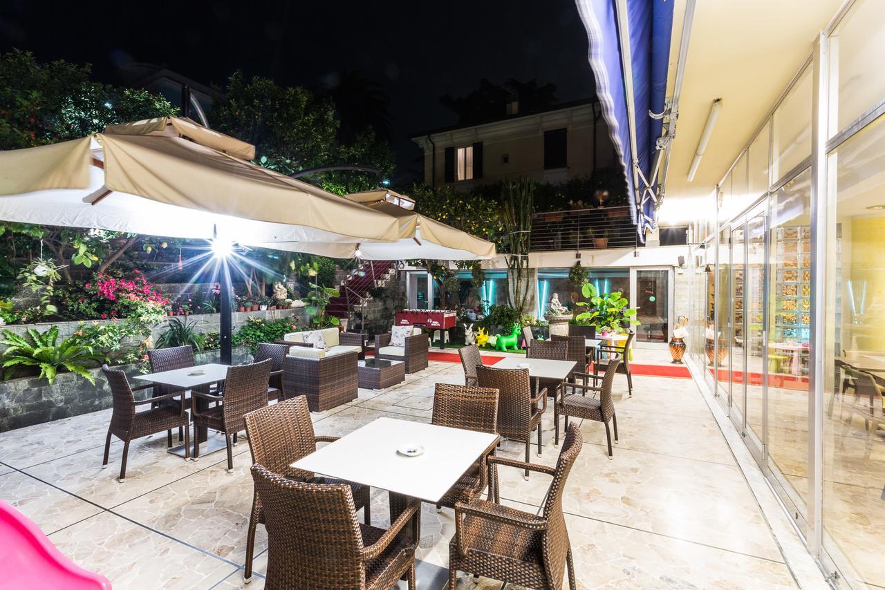 Hotel Villa Delibera Varazze Exteriör bild