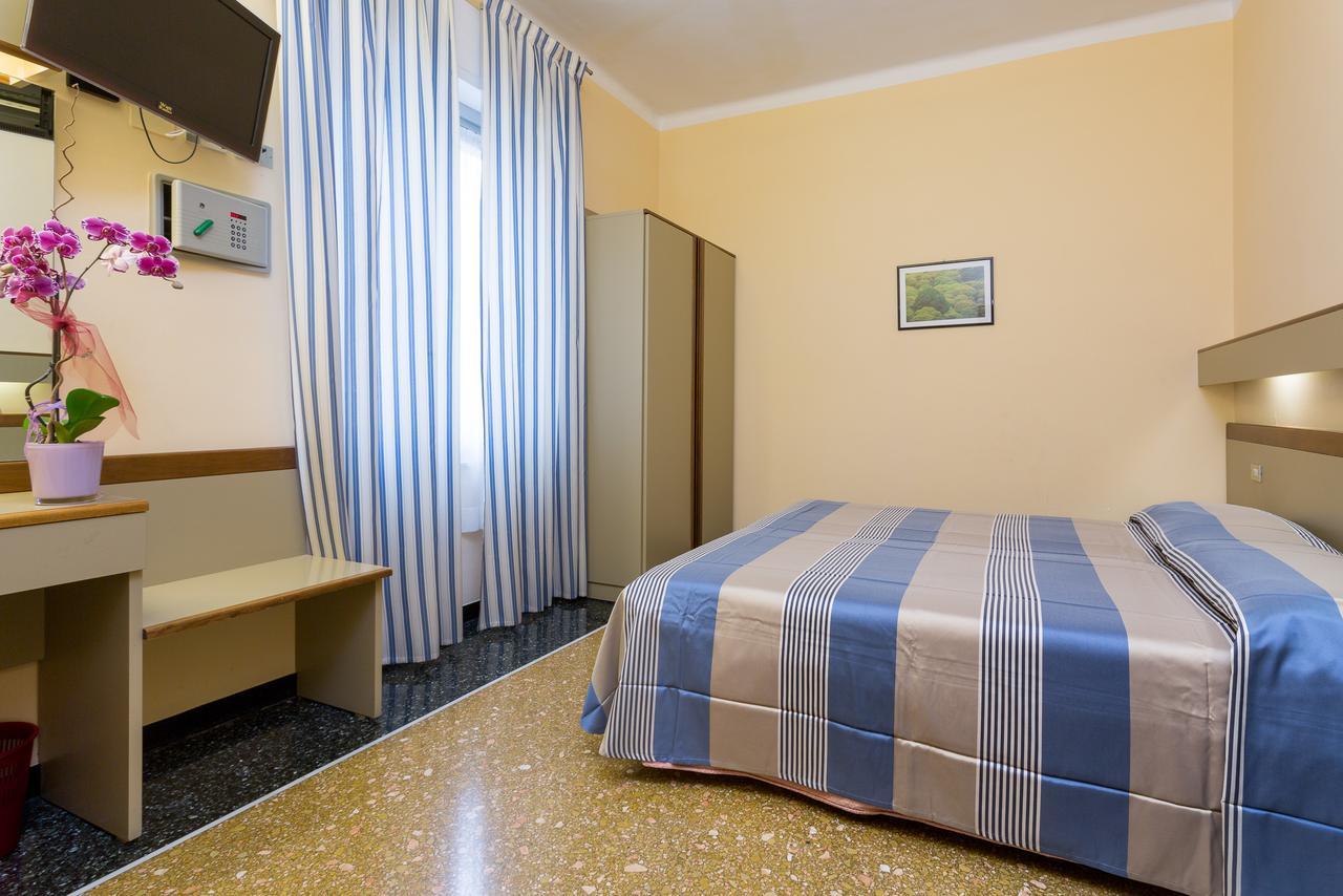 Hotel Villa Delibera Varazze Exteriör bild