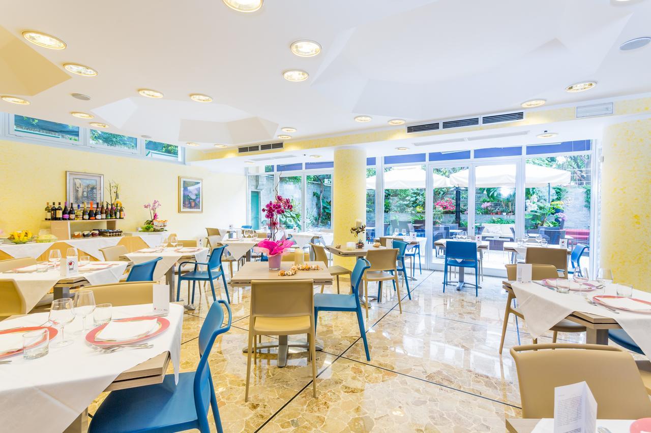 Hotel Villa Delibera Varazze Exteriör bild
