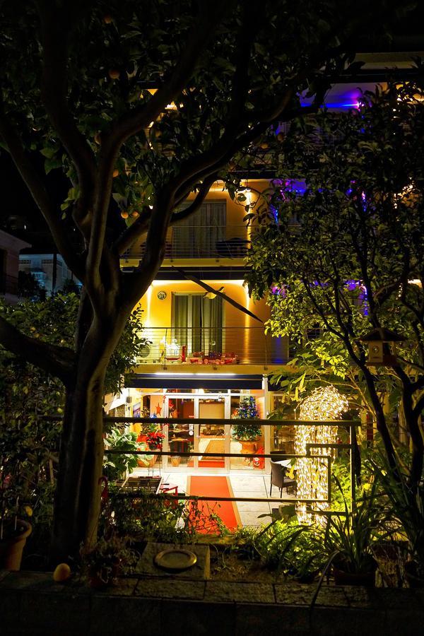 Hotel Villa Delibera Varazze Exteriör bild
